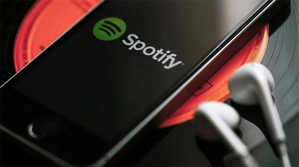 Spotify với kho nhạc đa dạng và giao diện đẹp mắt