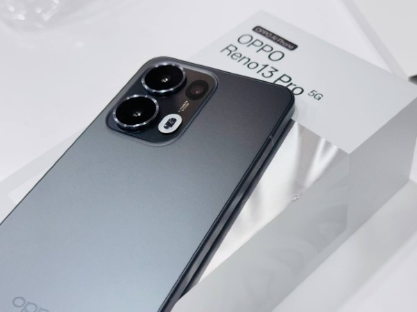 OPPO Reno13 Pro màu xám