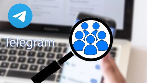 Tham khảo qua các diễn đàn công nghệ, hội nhóm Facebook, hoặc được giới thiệu
