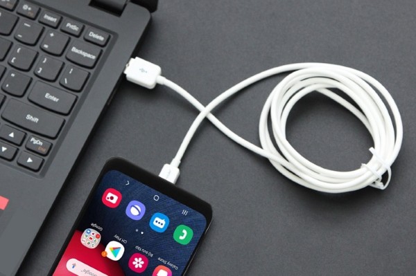 Kết nối điện thoại Samsung với máy tính bằng cáp USB