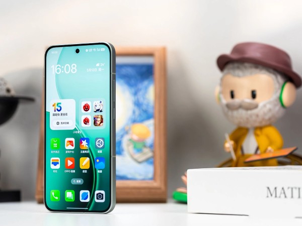 Oppo Reno14 chạy sẵn ColorOS 15 trên nền tảng Android 15