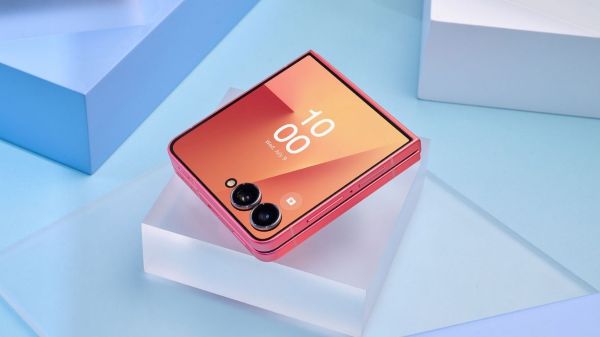 Màu Đỏ Coral mang đến điểm nhấn táo bạo