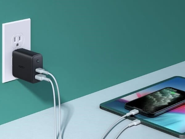 Kiểm tra nguồn điện sạc đúng chuẩn 