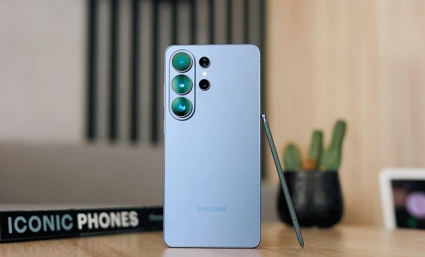 Galaxy S26 Ultra màu xanh Sky Blue 
