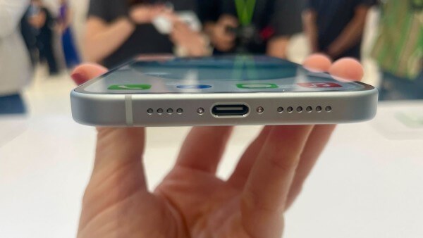 Điện thoại iPhone 15 trang bị chuẩn USB-C