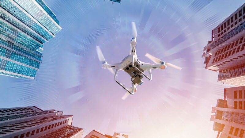 Drone là thiết bị bay không người lái sử dụng hệ thống điều khiển từ xa