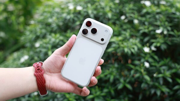 iPhone 17 Pro Max hỗ trợ chuẩn Wi-Fi thế hệ mới và kết nối 5G tốc độ cao