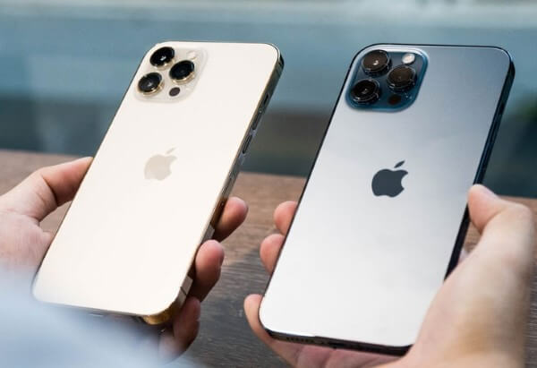 Hệ thống camera tương tự nhau trên iPhone VN/A và LL/A 