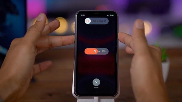 Tắt nguồn iPhone