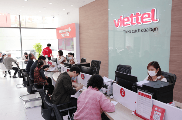Khách hàng có thể liên hệ hoặc đến cửa hàng Viettel để được hỗ trợ xử lý